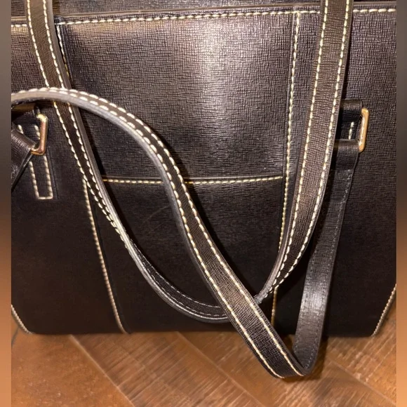 Dooney & Bourke Lexington Black Tote NWOT